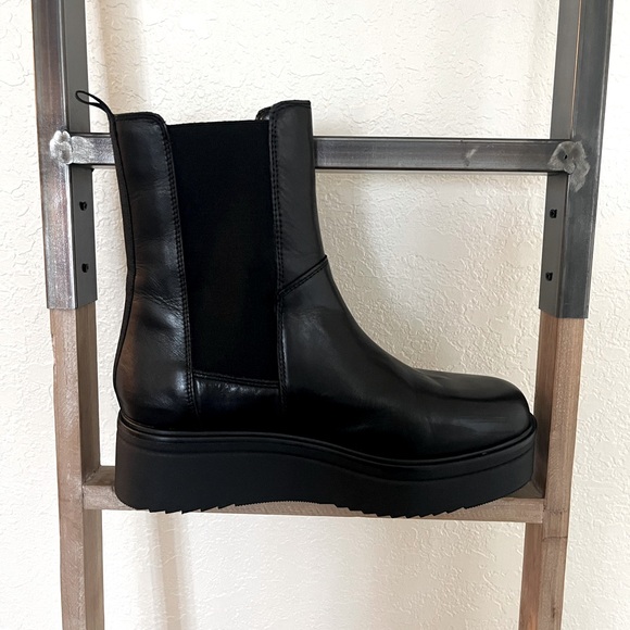 Steve Madden Clarisa Leather Round Toe Chelsea Boots Women’s Size 9 Black - Picture 2 of 5